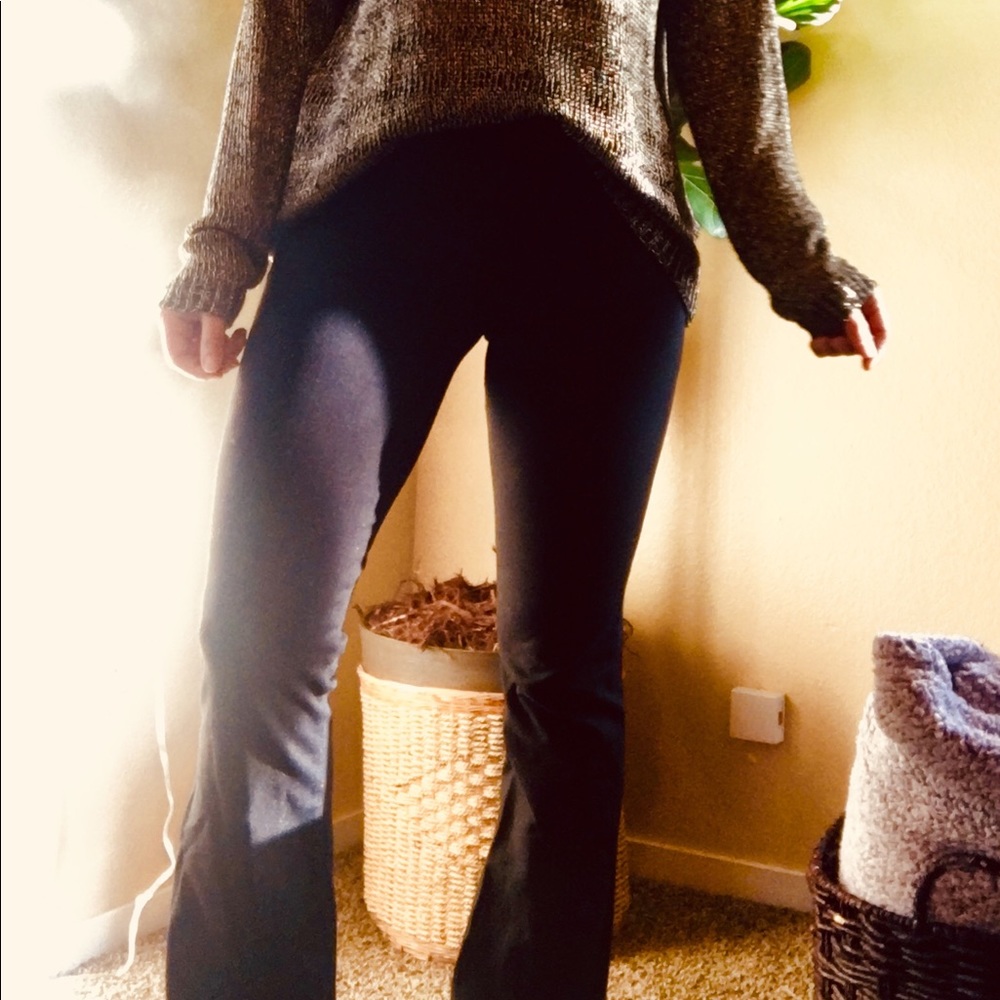 Stretchy black pants